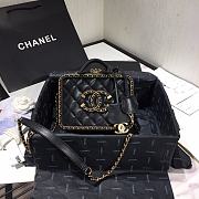 Chanel | Small Black CC Filigree Chain Around Vanity Case - AS1785 - 18x14x8cm - 1