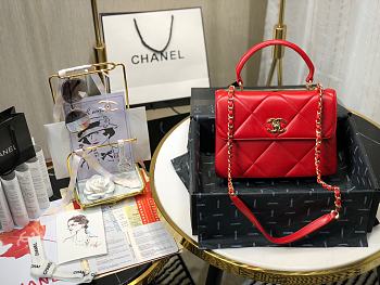 Chanel | Small Flap Bag With Top Handle Red - A92236 - 25cm