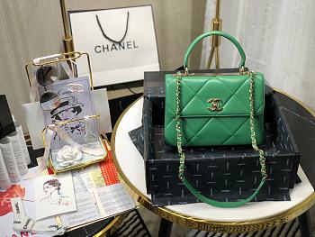 Chanel | Small Flap Bag With Top Handle Green - A92236 - 25cm