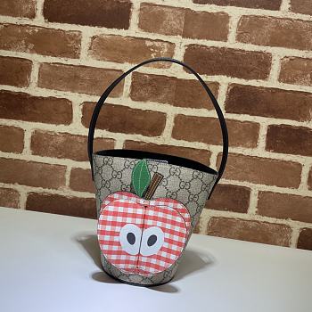 GUCCI | Children's bucket bag with apple - 653954 - 11 x 16.5 x 11 cm
