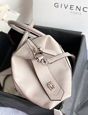 GIVENCHY | Small Antigona Soft bag In Grey - BB50F3 - 30 x 8 x 25 cm - 3