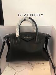 GIVENCHY | Small Antigona Soft bag In Black - BB50F3 - 30 x 8 x 25 cm - 1