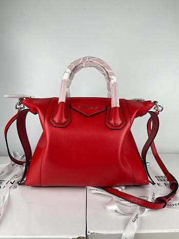 GIVENCHY | Small Antigona Soft bag In Red - BB50F3 - 30 x 8 x 25 cm