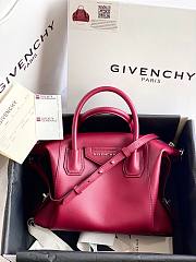 GIVENCHY | Small Antigona Soft bag In Red Rose - BB50F3 - 30 x 8 x 25 cm - 1