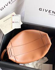 GIVENCHY | Small Antigona Soft bag In Caramel - BB50F3 - 30 x 8 x 25 cm - 3