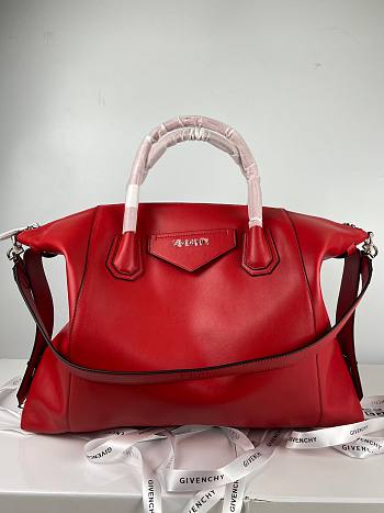 GIVENCHY | Medium Antigona Soft bag In Red - BB50F2 - 45 x 9 x 35 cm