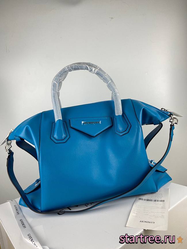 GIVENCHY | Medium Antigona Soft bag In Blue - BB50F2 - 45 x 9 x 35 cm - 1