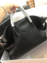 GIVENCHY | Medium Antigona Soft bag In Black - BB50F2 - 45 x 9 x 35 cm - 5