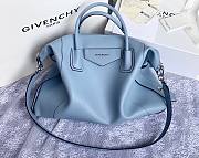 GIVENCHY | Medium Antigona Soft bag In Cloud Blue - BB50F2 - 45 x 9 x 35 cm - 6