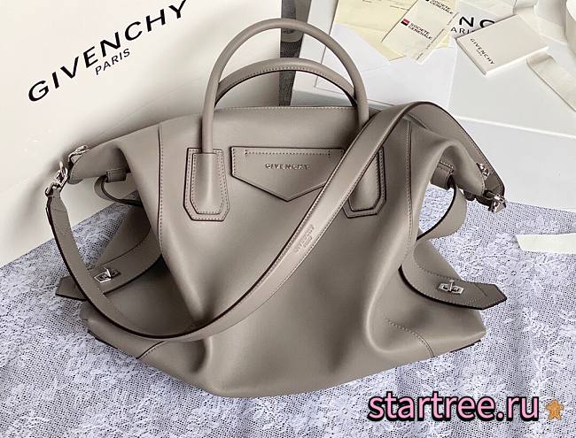 GIVENCHY | Medium Antigona Soft bag In Cloud Grey - BB50F2 - 45 x 9 x 35 cm - 1