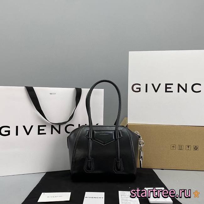 GIVENCHY | Mini Antigona Lock Bag In Black - BB50GW - 23x19x13 cm - 1