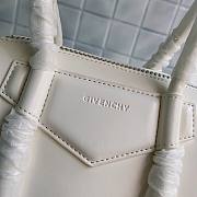 GIVENCHY | Medium Antigona Lock Bag In White - BB50GJ - 33 x 23 x 17 cm - 6