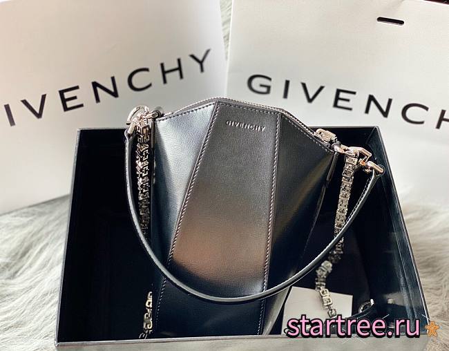 GIVENCHY |  Mini Antigona Vertical bag In Black - BBU01R - 20 x 10 x 8.5 cm - 1