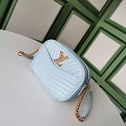 Louis Vuitton | New Wave Camera Blue Bag - M58677 - 21.5 x 15.5 x 6 cm - 3