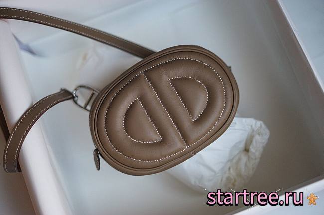 Hermès | In The Loop Belt Bag Brown - 19 cm - 1