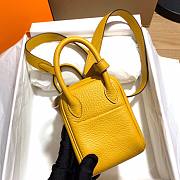 Hermès | Lindy mini bag Yellow - 19 cm  - 5