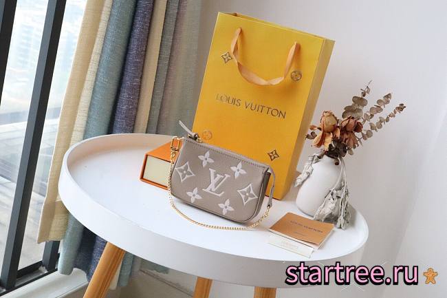 Louis Vuitton | Mini Pochette Accessoires Beige - M80732 - 15.5 x 10.5 x 4cm - 1