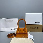 Jacquemus͚ | Le Chiquito Mini Caramel bag - 12 x 8 x 5 cm - 1