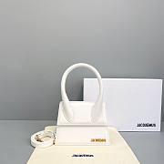 JACQUEMUS | Chiquito Small White bag - 300100 - 18 x 15.5 x 8 cm - 1