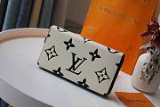 Louis Vuitton | Crafty Zippy Wallet White - M69698 - 19.5 x 10.5 x 2.5 cm - 3