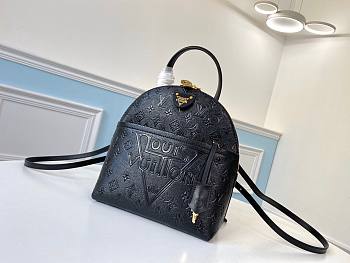 Louis Vuitton | Moon Backpack - M44945 - 23 x 32 x 13 cm