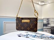 Louis Vuitton | Monogram Pochette Milla MM - M60095 - 15.5 × 9.5 × 1.5 cm - 1