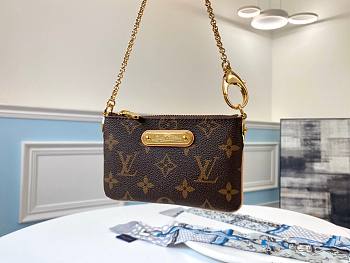 Louis Vuitton | Monogram Pochette Milla MM - M60095 - 15.5 × 9.5 × 1.5 cm