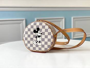 Louis Vuitton | BOITE CHAPEAU SOUPLE Disney x Mickey - N40333 - 17 × 16 × 7 cm