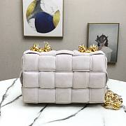 Bottega Veneta | Chain Cassette White Suede bag - 631421 - 26x18x8cm - 6