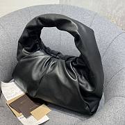 Bottega Veneta | Shoulder Black pouch - 610524 - 40 x 32 x 22 cm - 5
