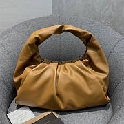 Bottega Veneta | Shoulder pouch teak - 610524 - 40 x 32 x 22 cm - 1