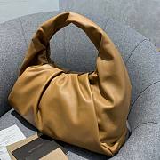 Bottega Veneta | Shoulder pouch teak - 610524 - 40 x 32 x 22 cm - 3