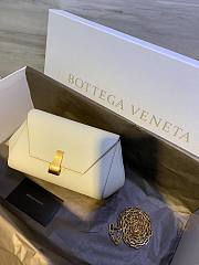 Bottega Veneta | mini White BV Angle bag - 19x13x8cm - 3