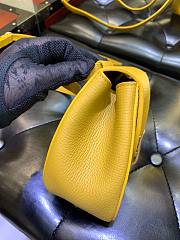 Bottega Veneta | PALMELLATO Yellow Belt Bag - 576643 - 18 x 16 x 6 cm - 6