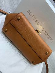 Bottega Veneta | Caramel BV Angle Shoulder Bag - 576143 - 20 x 43 x 16cm - 4