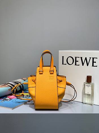 LOEWE | Mini Yellow Hammock Drawstring bag - 31430V- 19.5 x 17 x 11cm