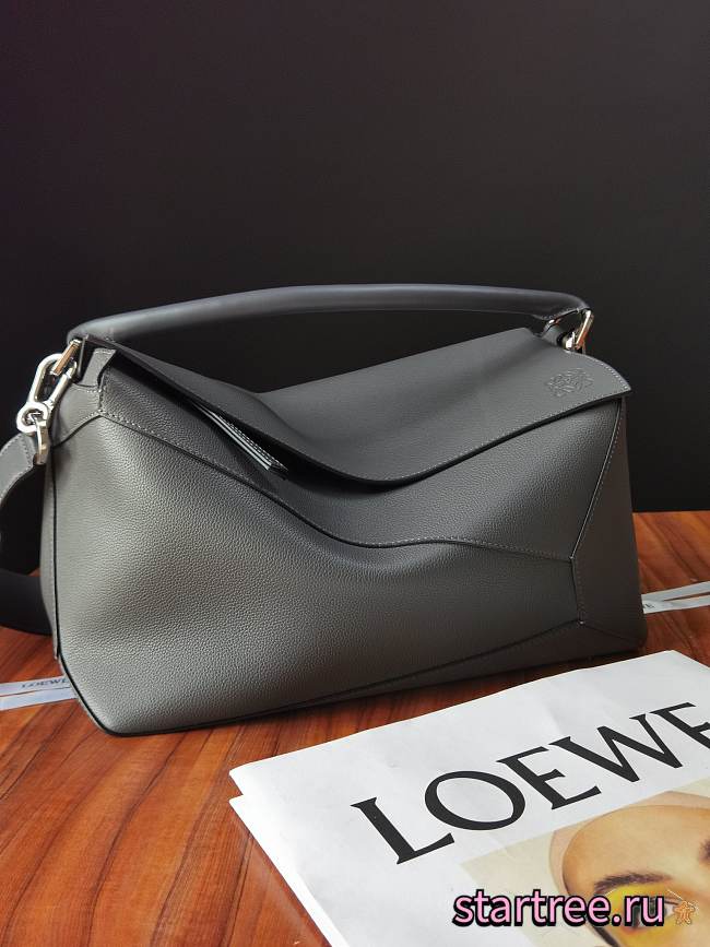 LOEWE | Large Puzzle Edge Messenger Shoulder bag - 36 cm  - 1