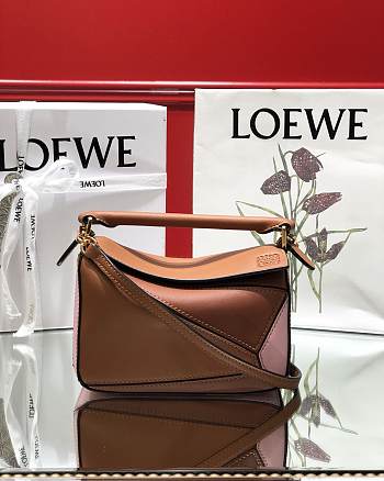 LOEWE | Mini Silver Tan/Pink bag - 322.30.U - 18 x 12.5 x 8cm