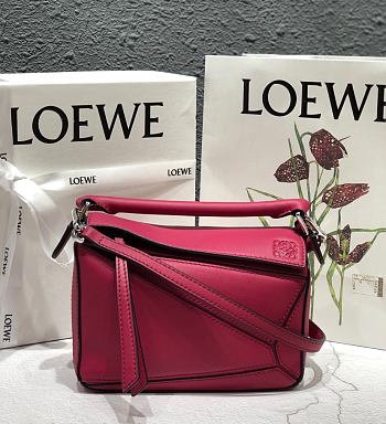 LOEWE | Mini Silver Rose Purple Puzzle bag - 322.30.U - 18 x 12.5 x 8cm