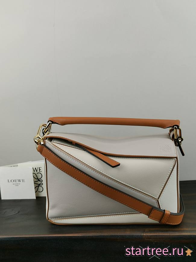LOEWE | Small Ghost/Soft White Puzzle bag - 24 x 14 x 11 cm - 1