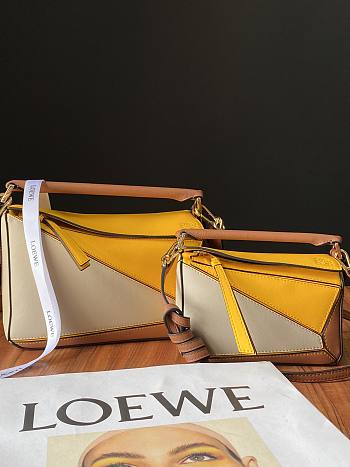 LOEWE | Small Light wheat yellow Puzzle bag - 24 x 14 x 11 cm