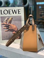 LOEWE | Small Desert/Mink Hammock bag - 29 x 26 x 14cm - 5