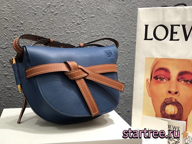 LOEWE | Small Blue Gate bag in soft grained - 32112T - 20 x 19 x 11.5 cm - 1