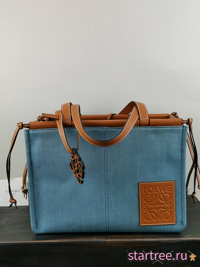 LOEWE | Cushion tote Blue bag - 330.02A - 35 x 27 x 19cm - 1