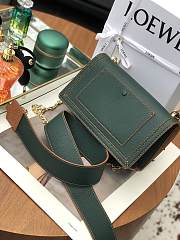  Loewe | Barcelona GReen bag - 303.12.W - 24 x 15 x 8cm - 4