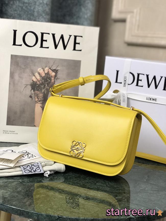 Loewe | Goya Accordion clutch Yellow - A896O4 - 18.5 x 12.5 x 6cm - 1