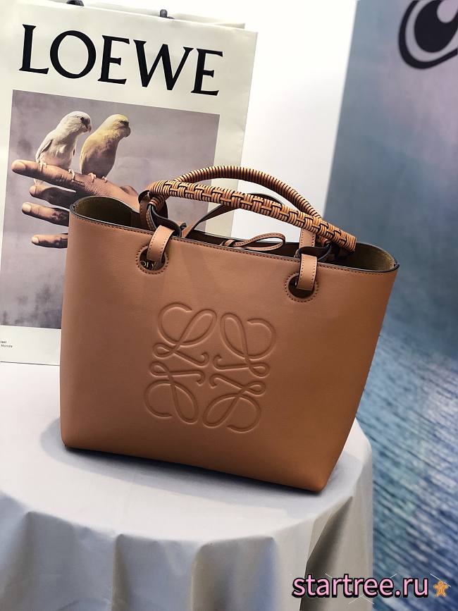 Loewe | Tan Anagram Tote - A717S7 - 29 x 14 x 25cm - 1