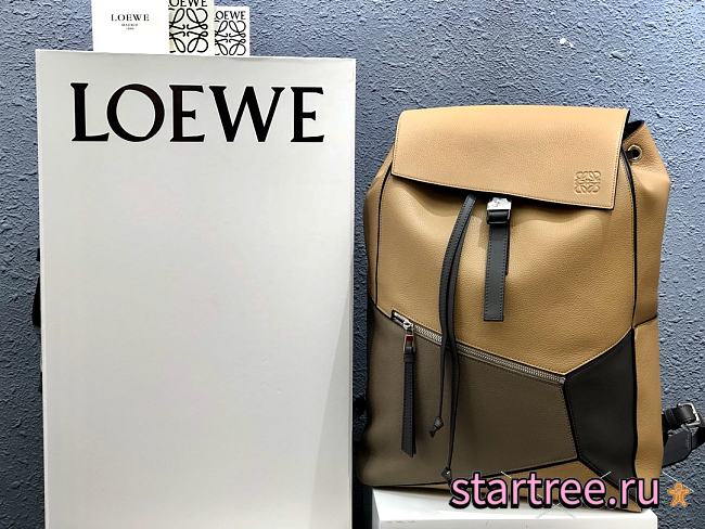 LOEWE | Puzzle Backpack Light Caramel - 33 x 44.5 x 19 cm - 1