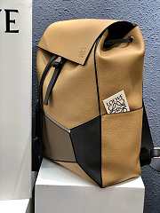 LOEWE | Puzzle Backpack Light Caramel - 33 x 44.5 x 19 cm - 5