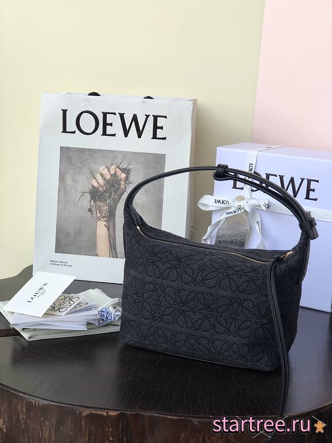 LOEWE | Small Cubi bag in Anagram Black - A906K7 - 21 x 12 x 17 cm - 1